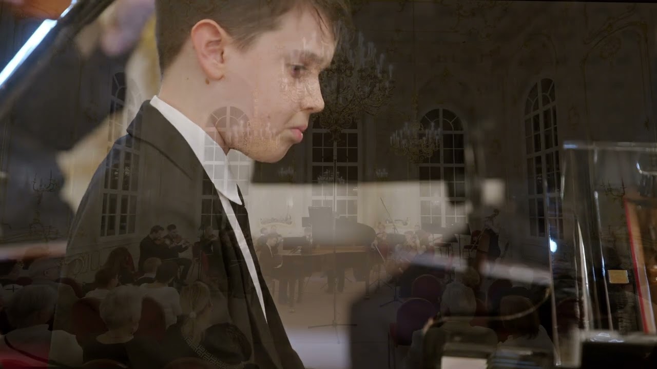 Bach: f-moll Zongoraverseny - Kaszab Gergő (10) és Gödöllői Szimfonikus Zenekar (Rácz Márton)