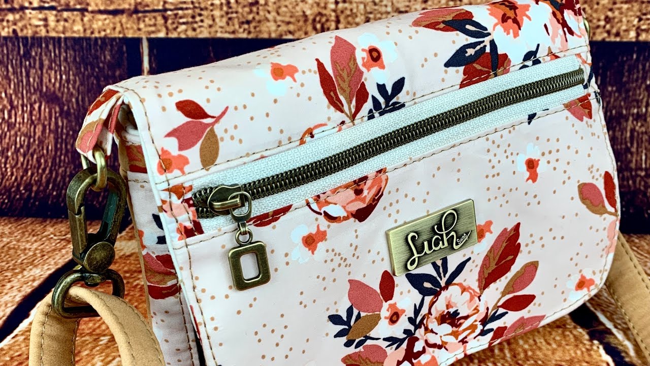 Clarendon Crossbody Wallet by Hold It Right There Patterns