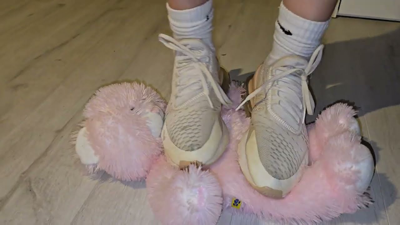 Teddy bear trample