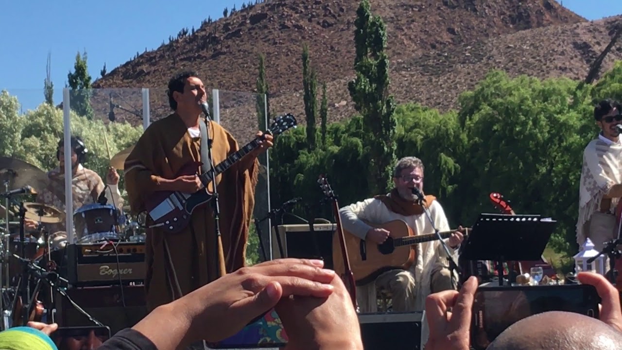 Gustavo Santaolalla y la Santabanda Ando rodando con Ricardo Mollo de invitado en El Despertar