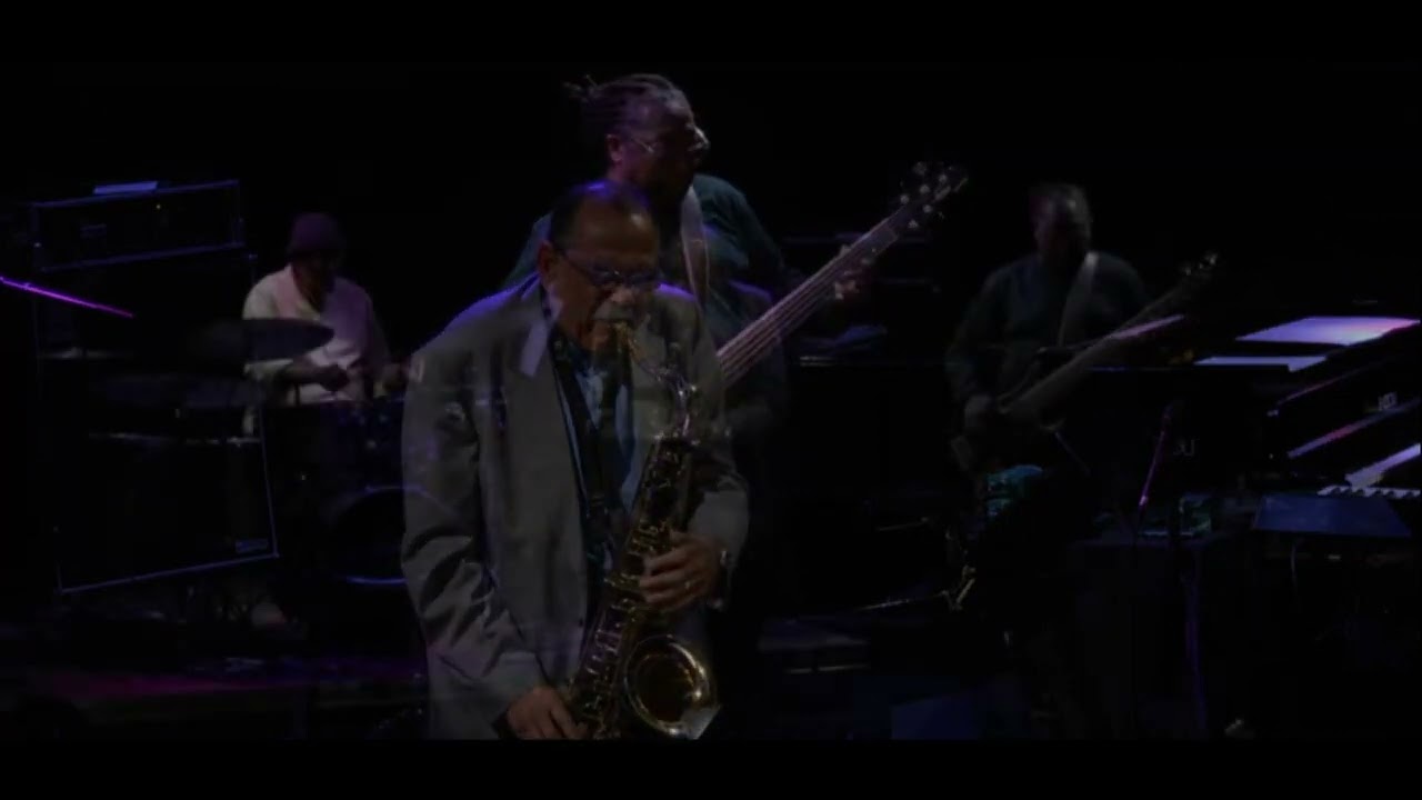 Beautiful Ernie Watts Sax Solo - Live in Europe 2024