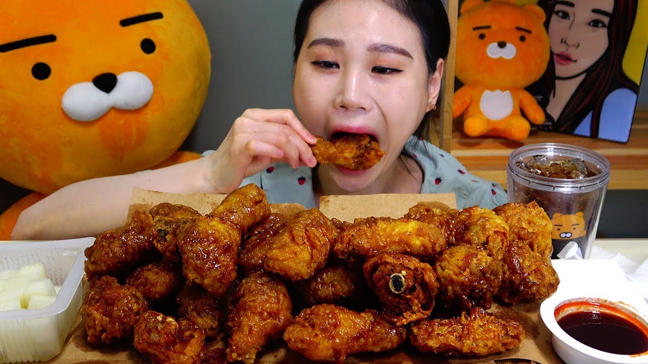 교촌 허니콤보 치킨 먹방 Mukbang