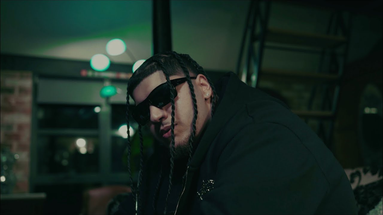 Chawo - My se chtěli m&iacute;t jen dobře (Official Music Video)