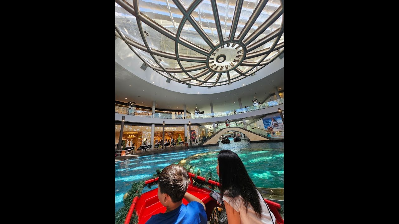 2025/12/22 Marina Bay Sands - Sampan Ride