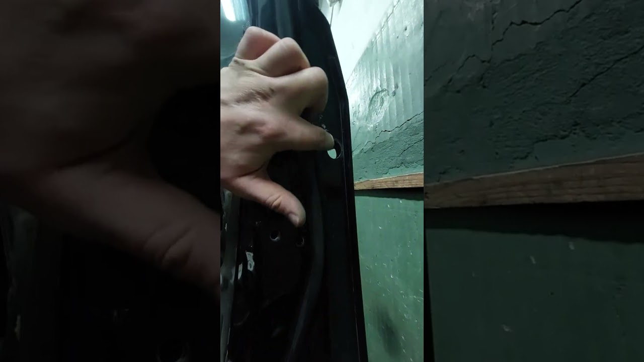 Заменеа ручки, замка, электроприводаа замка передней пасажирской двери Джили мк Geely MK