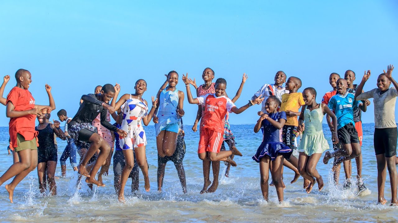 HILLSIDE SCHOOLS NAALYA P7 CLASS OF 2025 TOUR TO KISUMU, NAIROBI & MOMBASA 9TH - 17TH NOVEMBER 2025