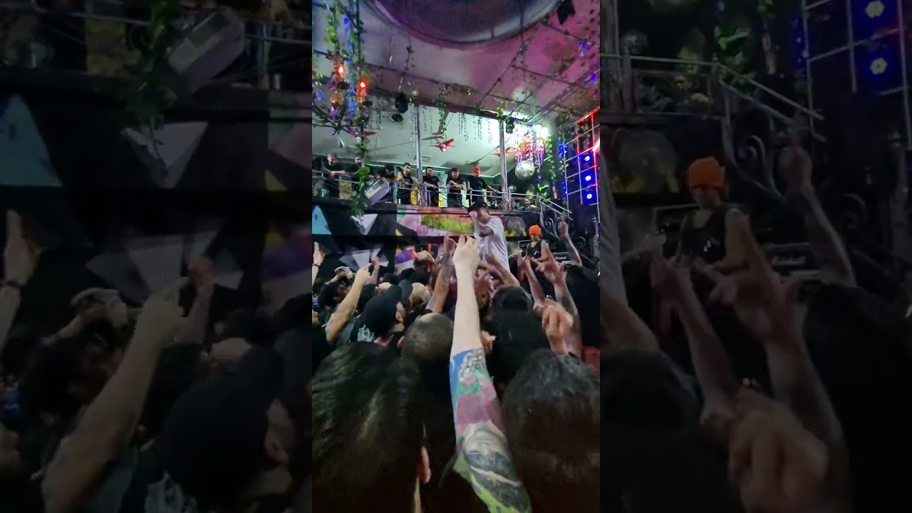 No Pressure - Josie (blink 182) / 3 de diciembre 2023 Santiago de Chile / Club Ambar
