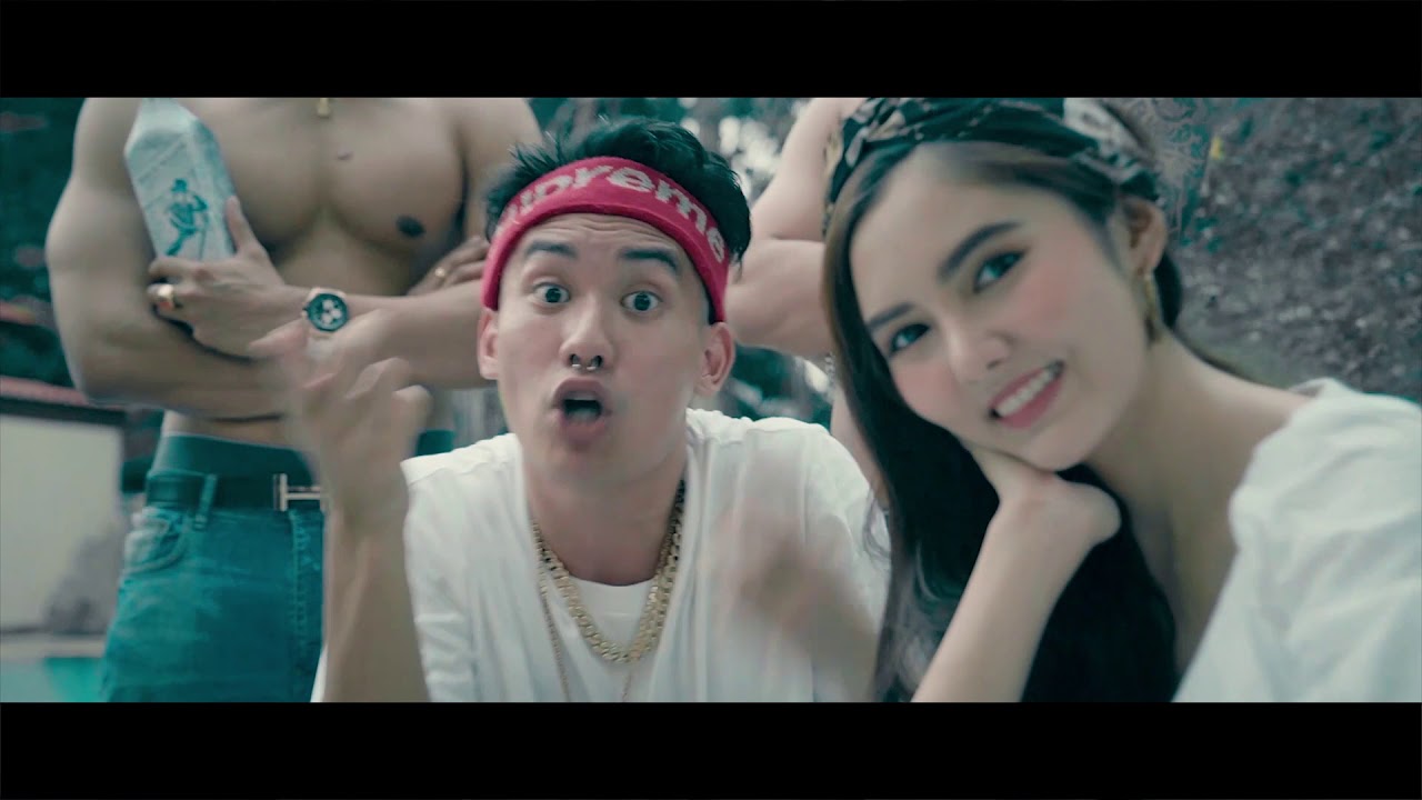 GUYGEEGEE - KaK(กาก) (Official Music Video)