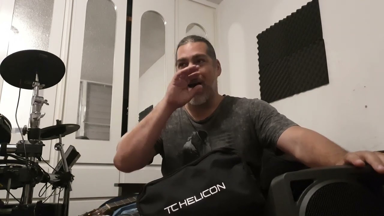 Мой второй Behringer B207mp3