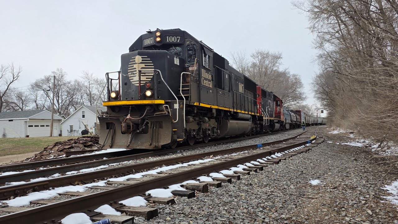 Canadian National local lead by Illinois Central 1007! at Pekin Illinois on St Patrick's Day 3/17/26