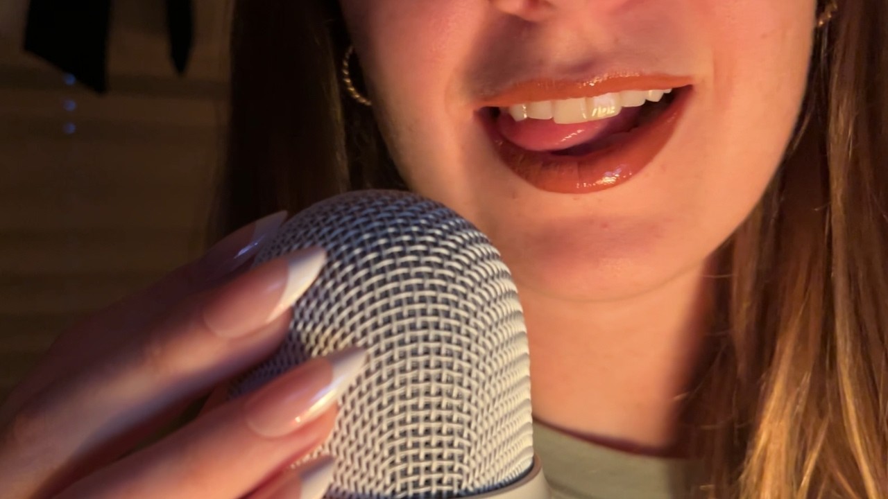 ASMR mouth sounds at 0% sensitivity (Still SO Tingly)