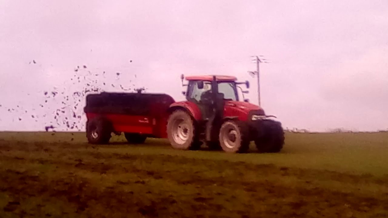 Muck Spreading With The New Marshall Spreader - Day 1
