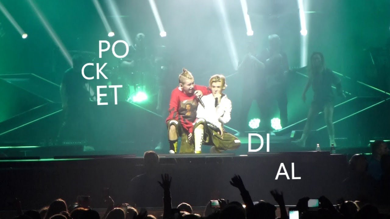 Marcus & Martinus - Pocket dial lyrics (finnish)