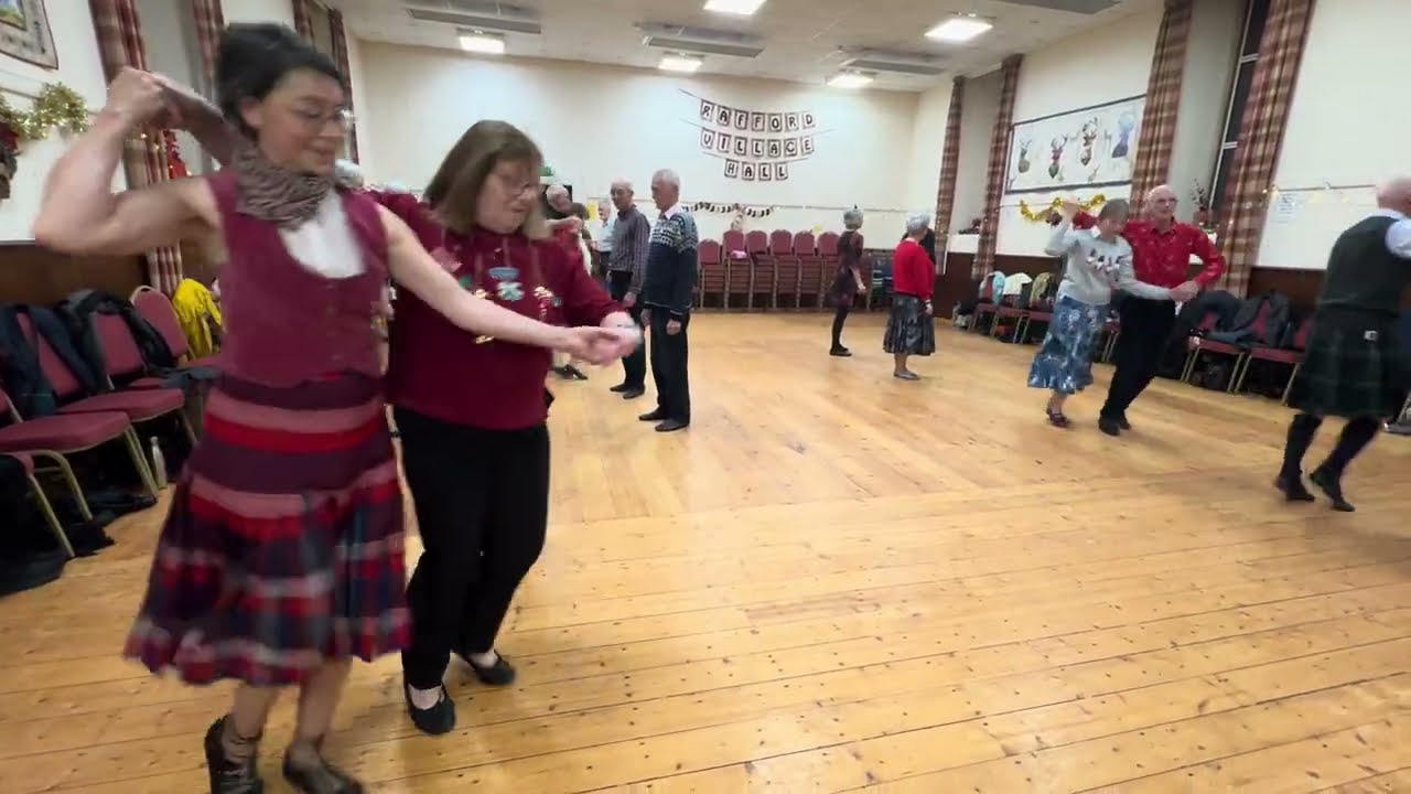 A Christmas Ceilidh - Scottish Country Dance