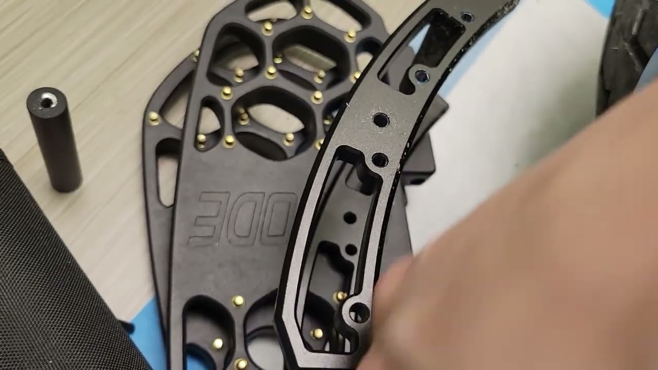 Taking apart the Begode C8 for Repairs Its not the bolts it was the mobo EUC Electric Unicycle