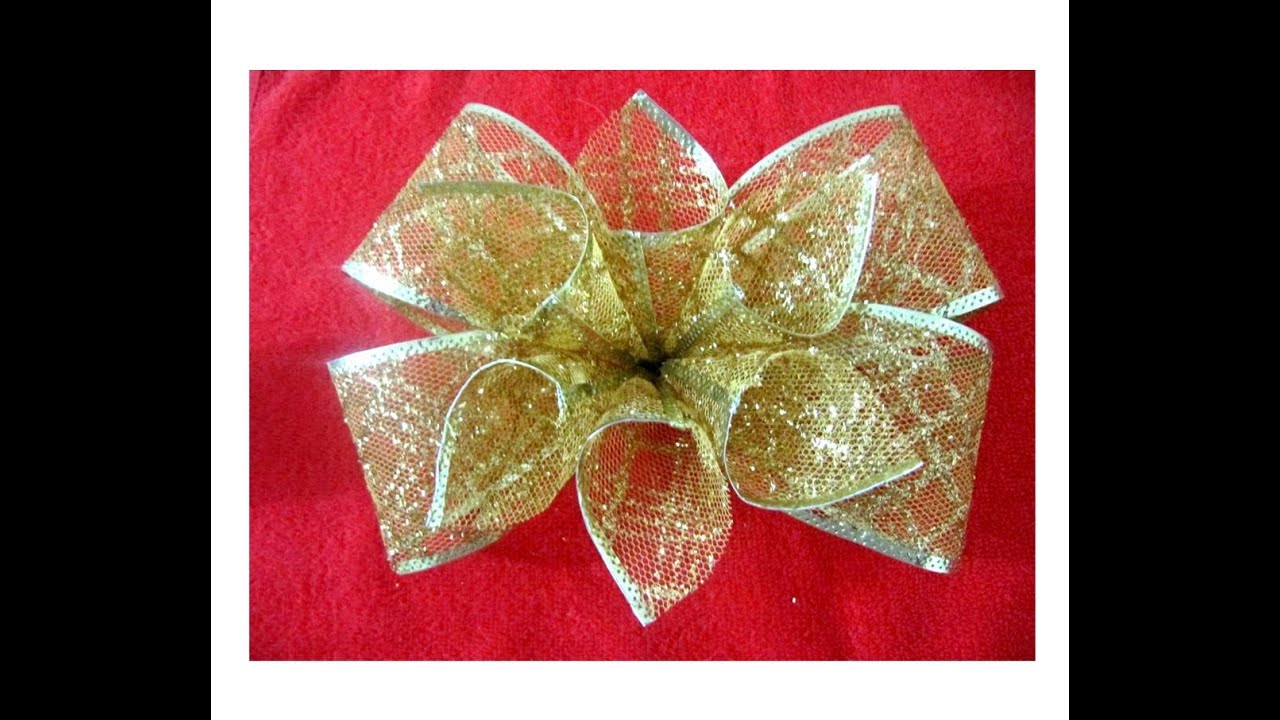 Moños navideños con flores en cintas de organza