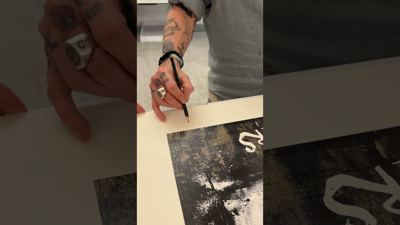 EXCLUSIVE: Behind-The-Scenes Look At Johnny Depp signing 'Tarot' artworks ✍️ #shorts #johnnydepp