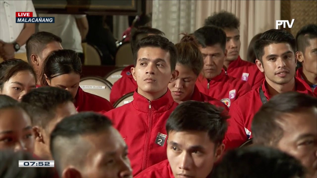 WATCH: PRRD graces the awarding ceremony of the 29th SEA Games medalists of PH team in Malaca&ntilde;ang