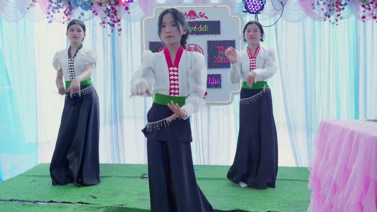 Múa Vũ Điệu Butterfly Mừng Tân Gia Nhà Mới