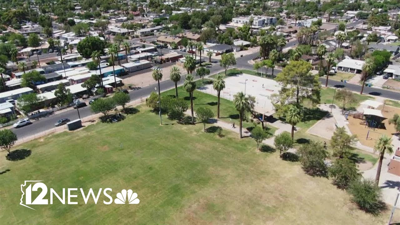 Phoenix to hire private security guards for city public parks