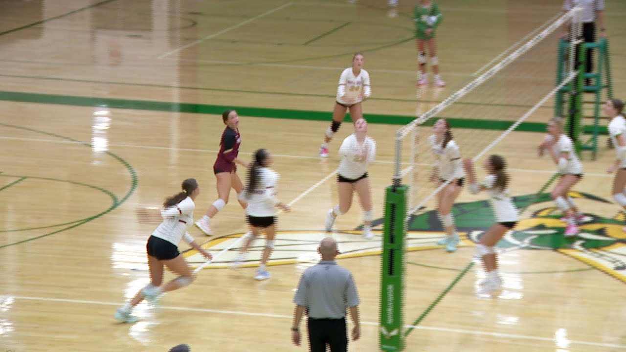 Maple Grove Girls Volleyball Sweeps Edina