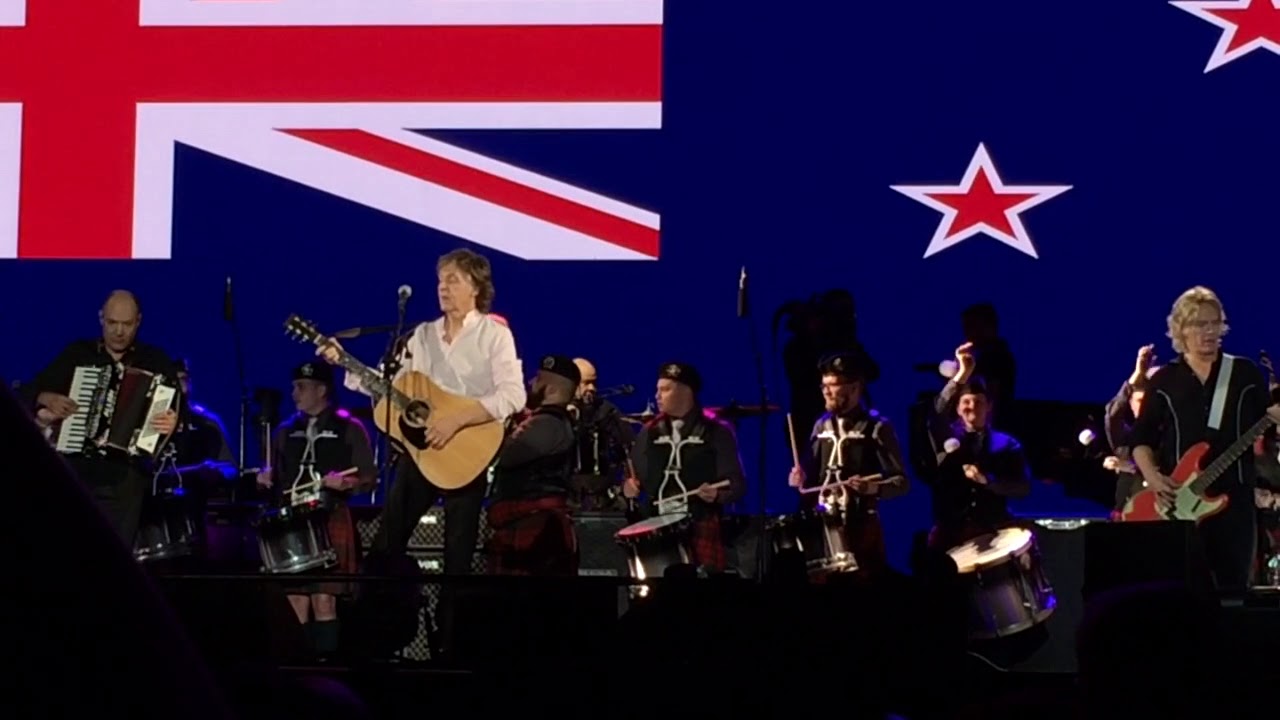 Paul McCartney Auckland 16/12/2017 Mull of Kintyre Mt.Smart Stadium