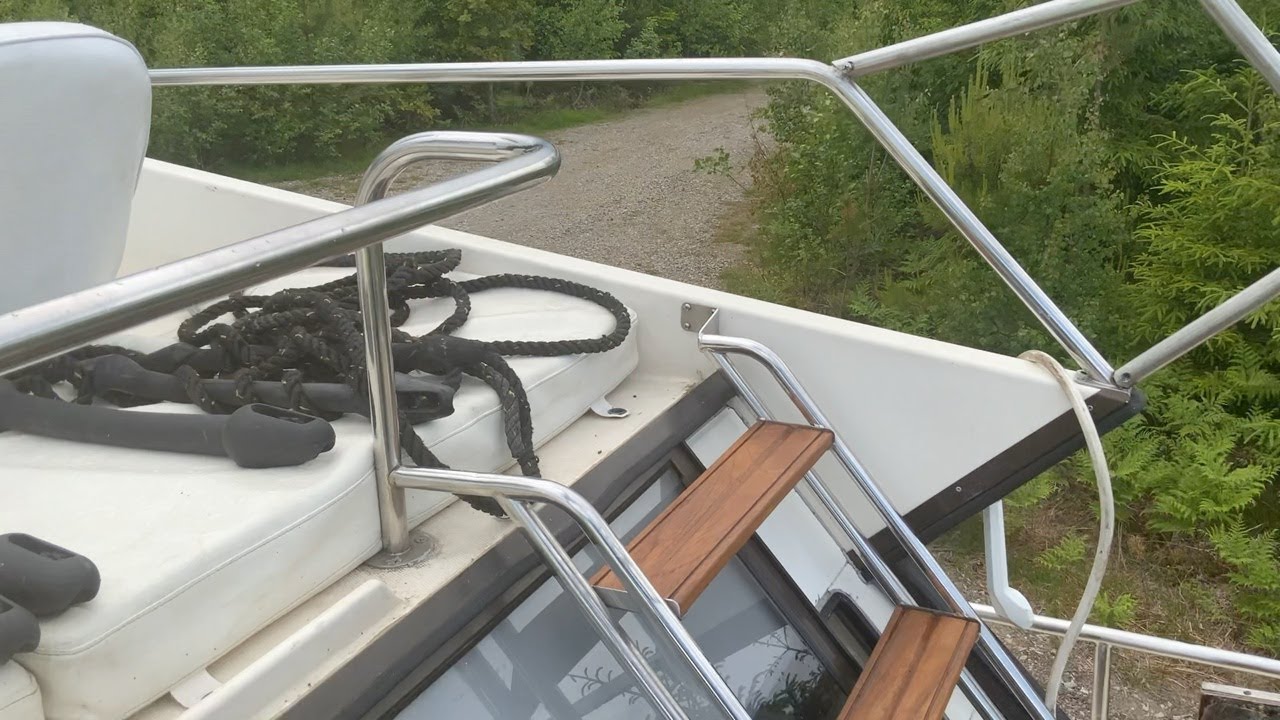 Köp Båt Draco 2500FF inkl trailer på Klaravik