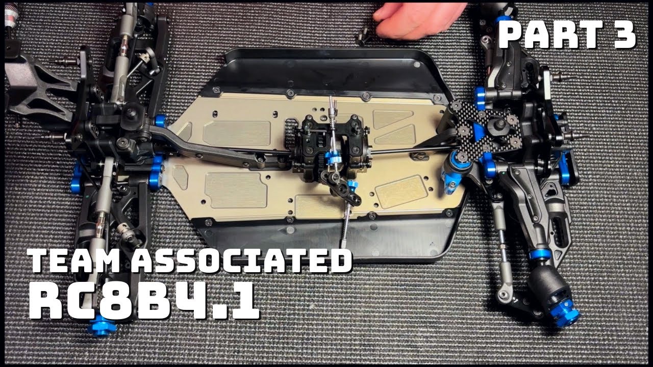 Сборка Team Associated RC8B4.1. Часть 3. Центральный дифференциал, тормоза, крепление к шасси.