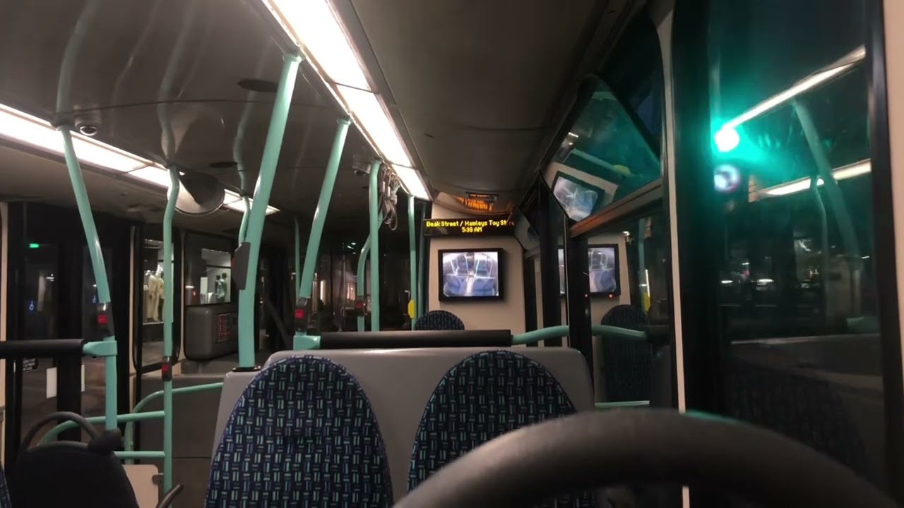 Journey on G2 B5LH on route N18