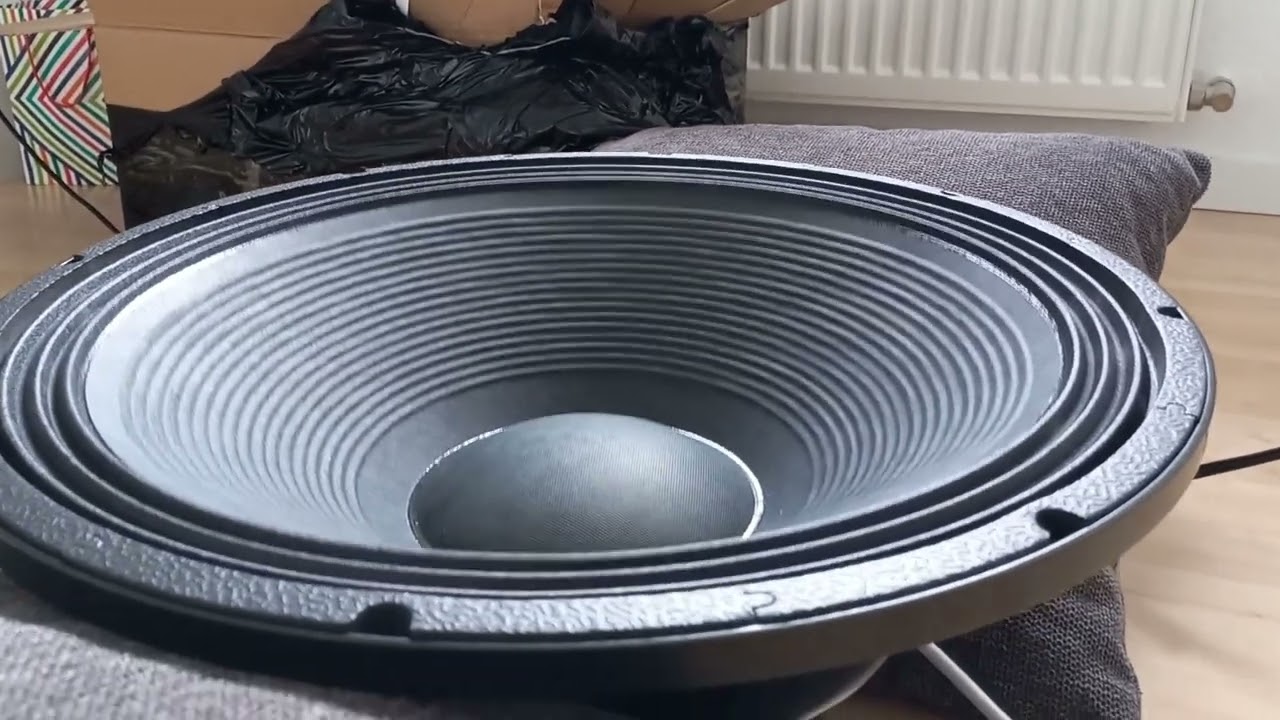 Master Audio LSN18/8 bejáratás