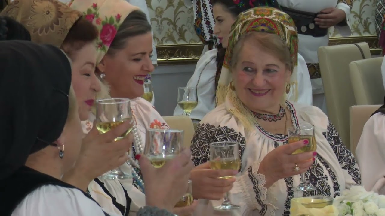 Leontina Pop - Sunt la jumătatea vieţii