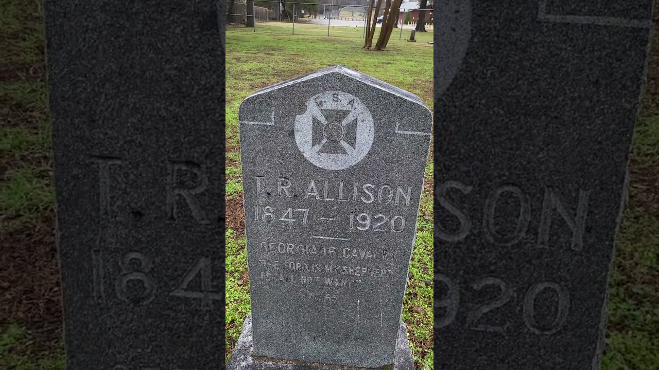 Confederate Cemetery in South Dallas on Pine. I didn't know! 