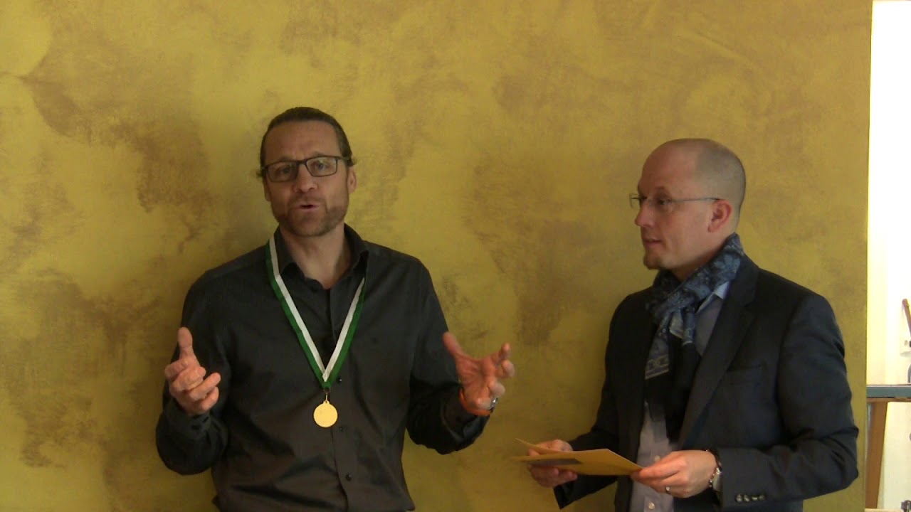 Medaillen&uuml;bergabe und Interview von Martin Aue mit Kunde Markus Krauss