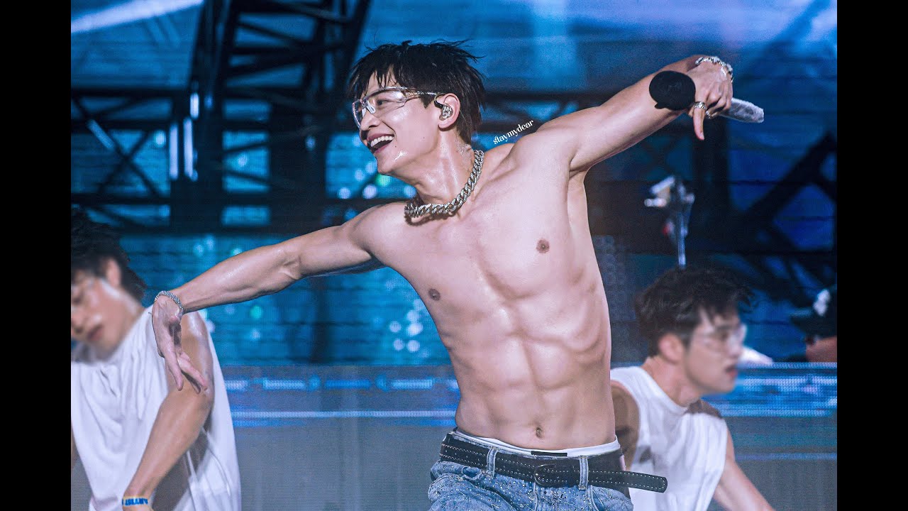 SHINee 💝~Minho~💝 ⭐~Happy Birthday~⭐ 🥇~35th~🥇 ( 🔥💧🔥 We All Get Wet At The Thought Of You 🔥💧🔥 )