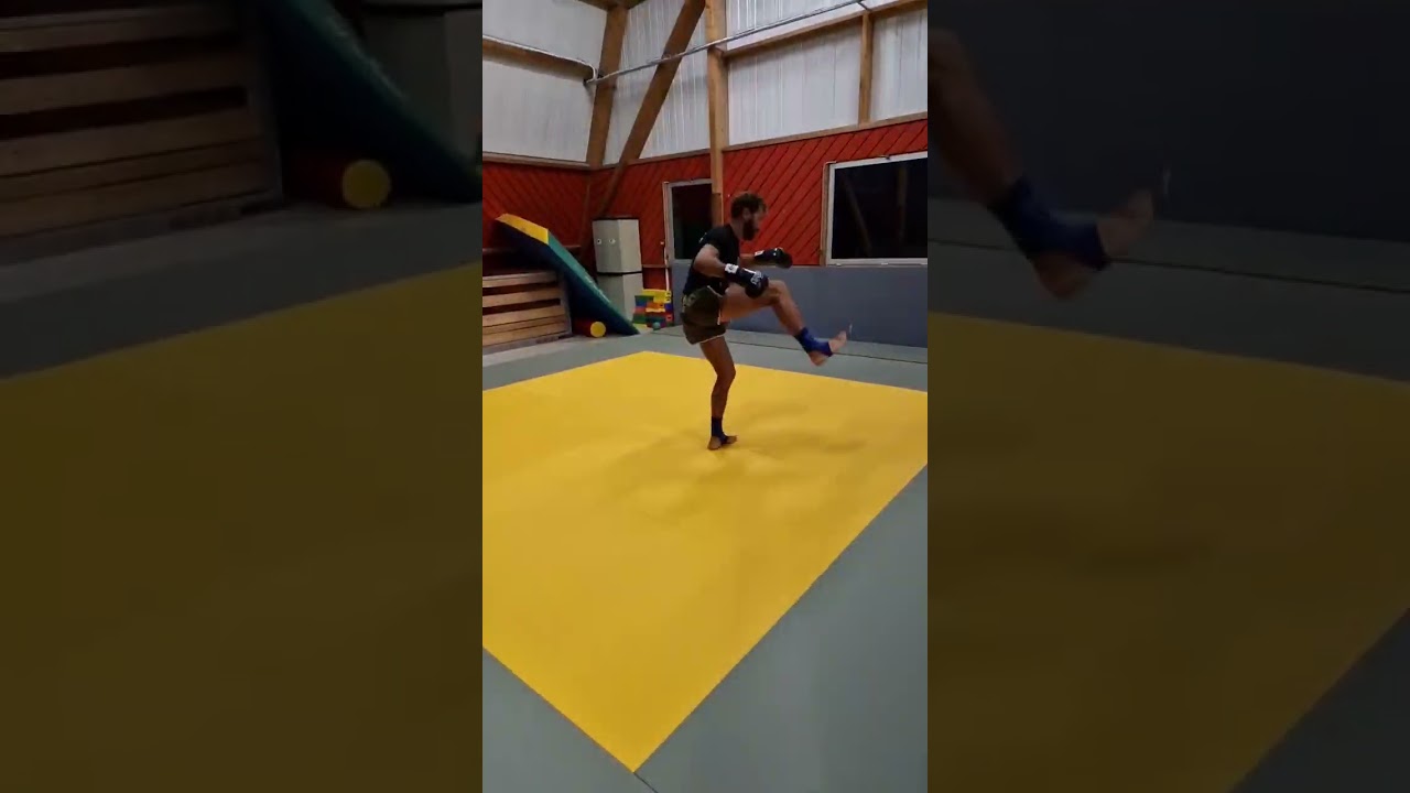 Enchaînement techniques de jambes kickboxing et Full Contact 