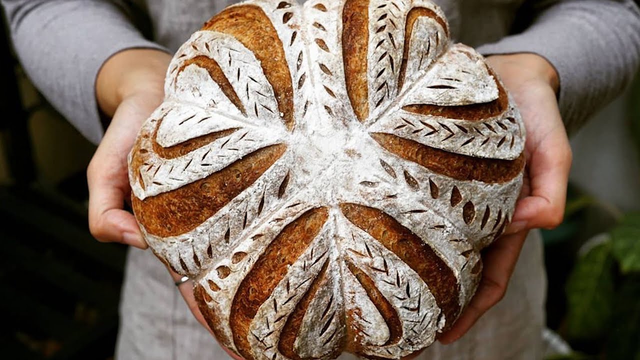 Best Sourdough Recipe for Intricate Scoring
