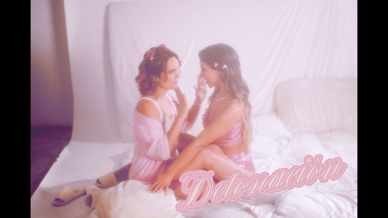 Camila Moreno & Princesa Alba - Detonación (Remix)