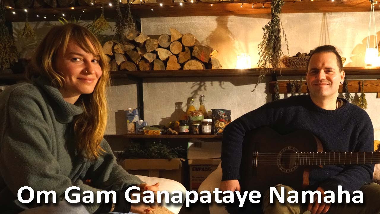 Om Gam Ganapataye Namaha (Ganesha Mantra)