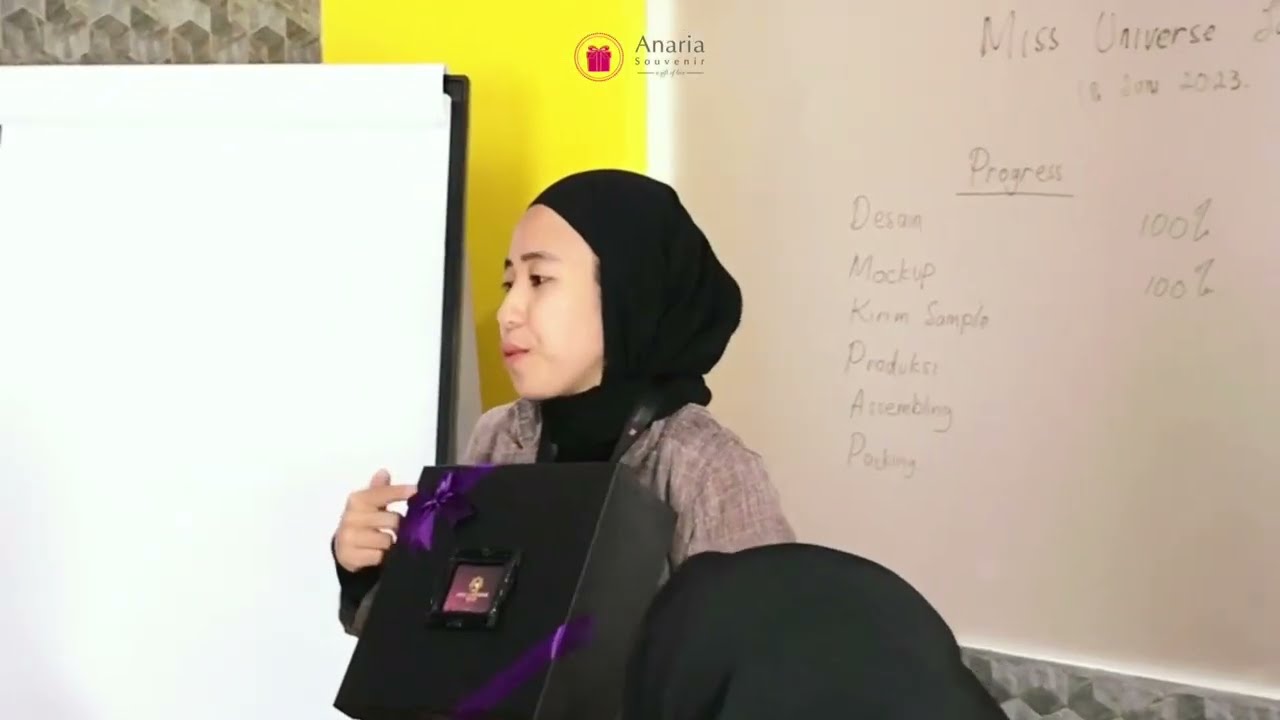 Anaria - Official Souvenir Partner Miss Universe Jawa Timur 2023