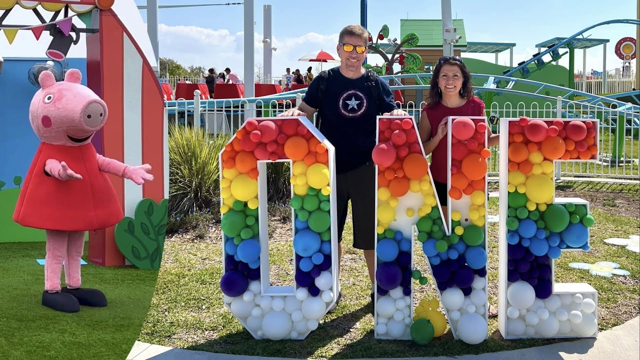 Peppa Pig Theme Park Florida TURNS ONE! 1st Anniversary Goodie Bag, Shows, Desserts & Scavenger Hunt