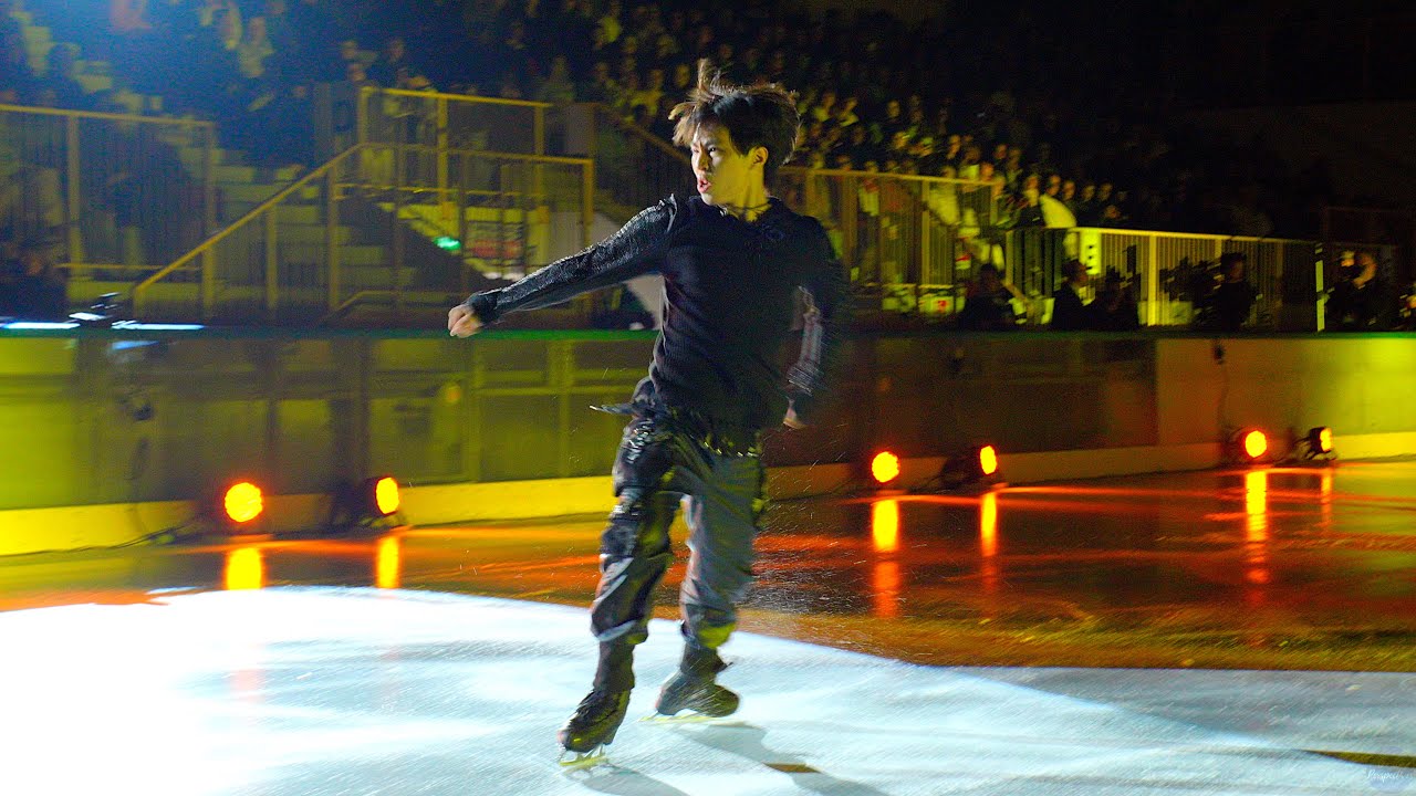 Kao Miura performs 