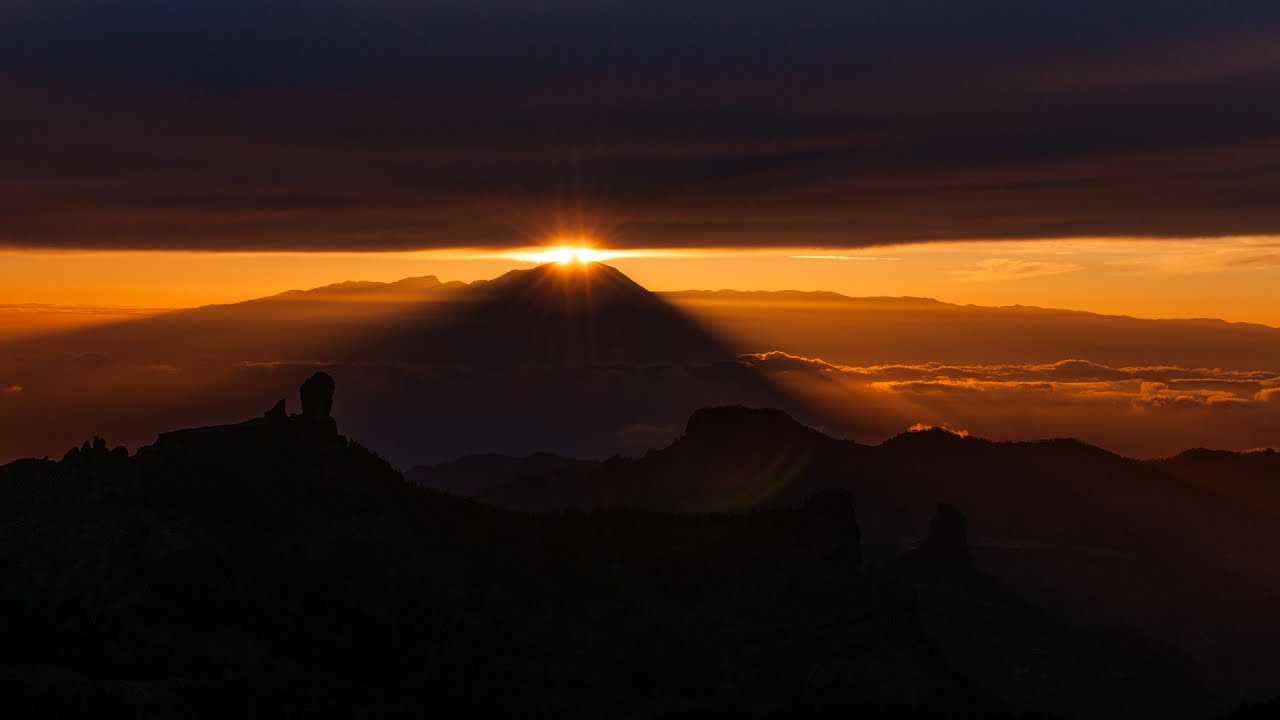 Mike Oldfield   Lost in Static 18 Remix Track 03 from 11 Mount Teidi