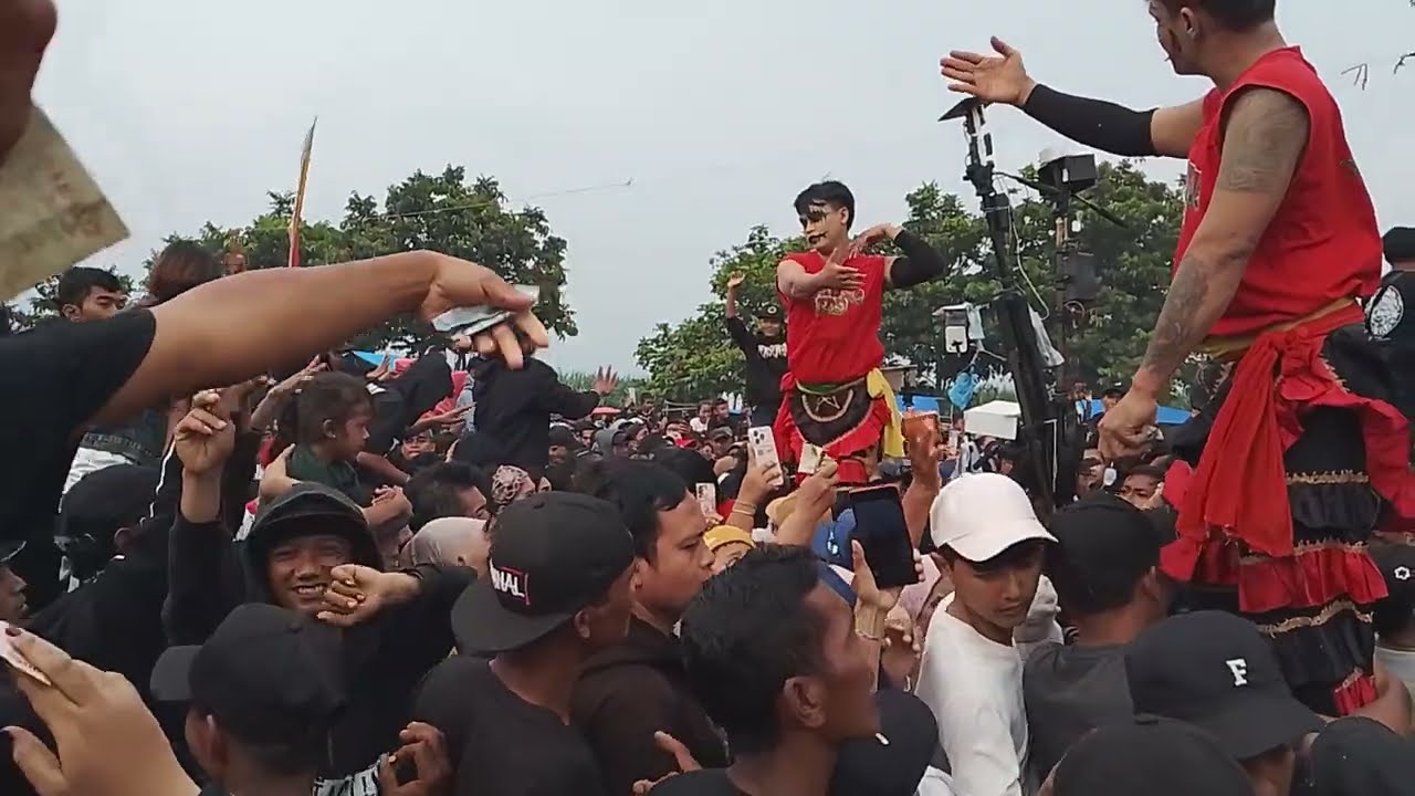 Banteng suro rogo samboyo putro lapangan njanti papar kediri