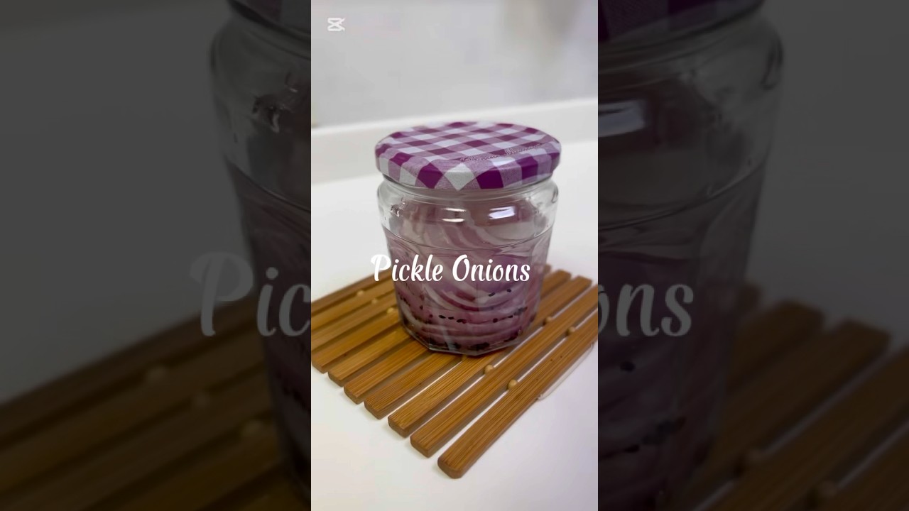 Pickle Onions Restaurant Style #pickleonion #onionpickle #restaurantstyle #tangypickle