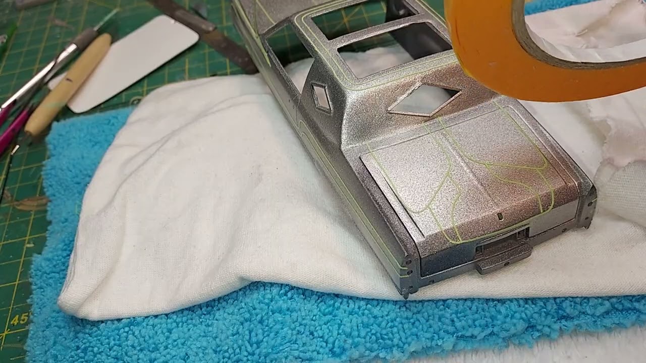 Update on my Cadillac for the lowrider group build put on by Leon @modelcar1589