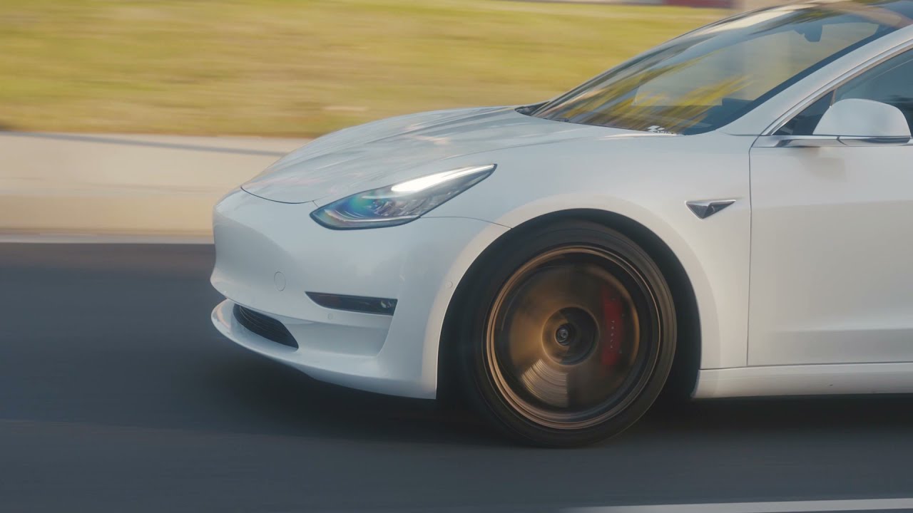 RAYS | VOLK RACING | TE37ULTRA M-spec &times; TESLA MODEL3