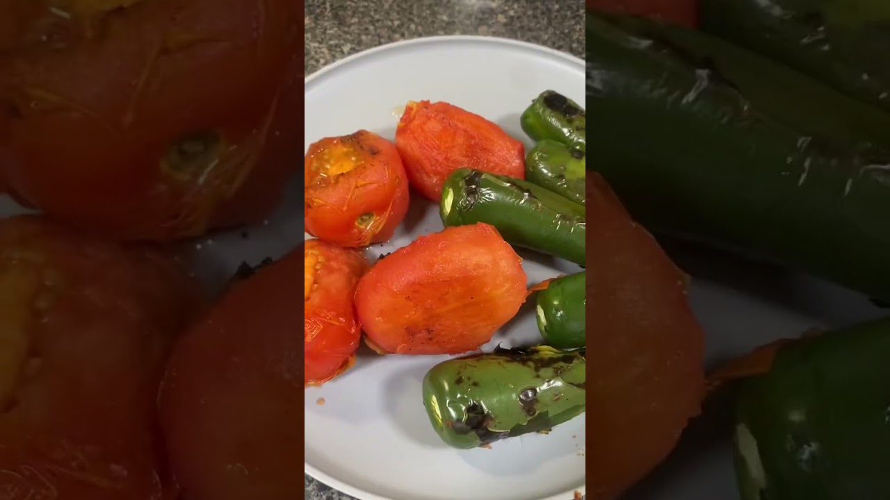 Salsa tomate rojo y jalape&ntilde;o verde🔥🔥#videoshort #aprendiendoacocinar #comidacasera