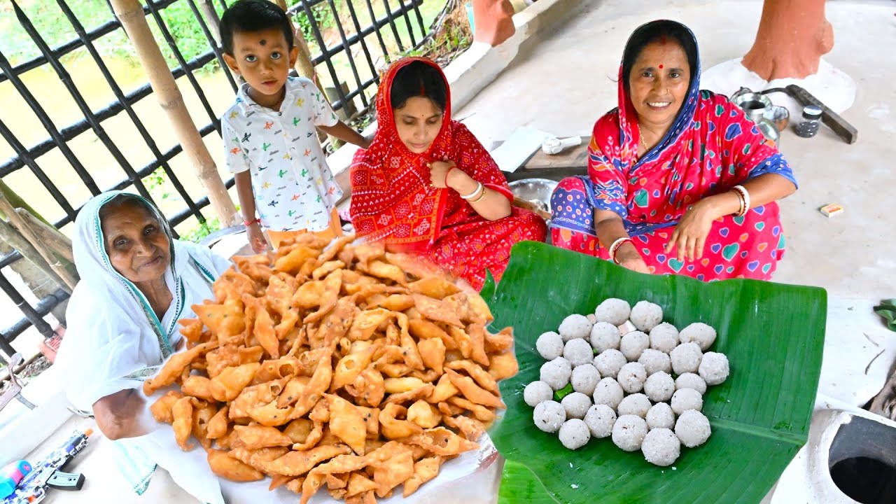 দূর্গা পূজা স্পেশাল মায়ের হাতে নারকোল নাড়ু সঙ্গে লিমুর হাতে মচমচে খাস্তা নিমকি | Puja special recipe