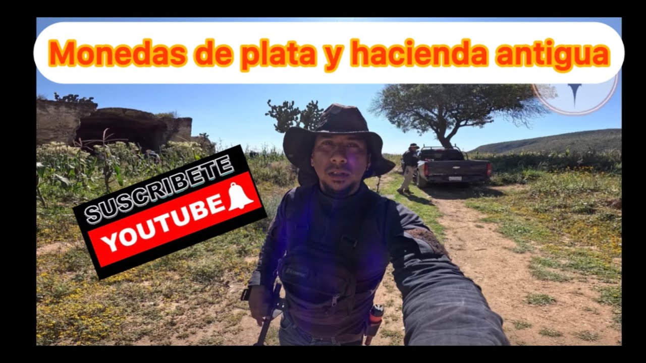 monedas PLATA Y MACUQUINA en HACIENDA ANTIGUA.