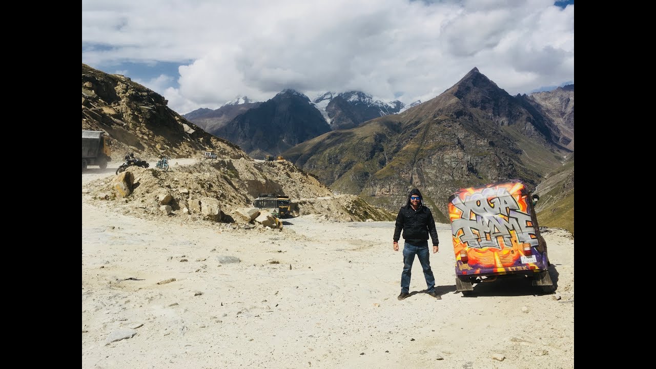 Rickshaw vs. Himalayas. Part 2-  The Rohtang Pass (World first?)